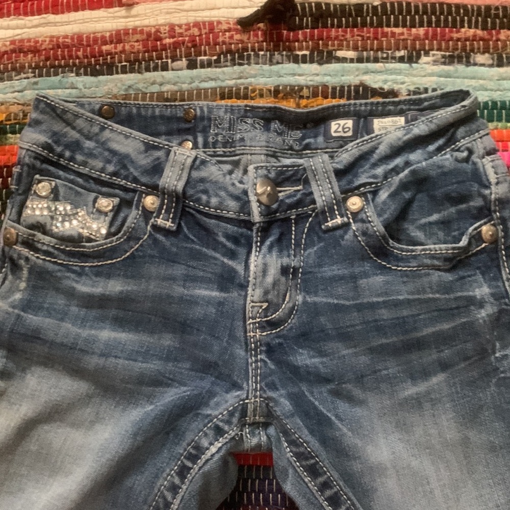 Selling vintage real miss me jeans size 26, straight leg - Picture 4 of 6